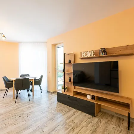 Апартамент New & Quiet Near Burgas' Garden Бургас